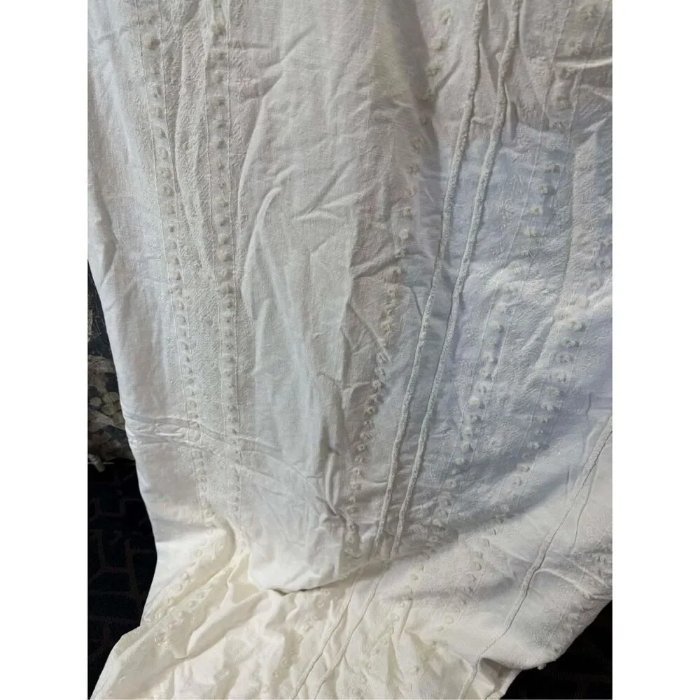 New Anthropologie Embroidered Livia Duvet Cover size Twin